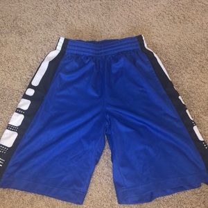 Elite boys basketball shorts